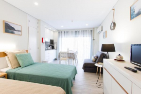 Oceanview Vau Studio